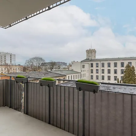 Apartamento Minimalist In With Parking Near Kaliska By Renters Łódź