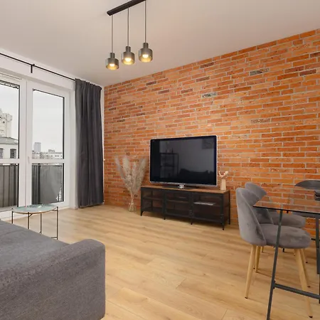 Apartment Minimalist In With Parking Near Kaliska By Renters