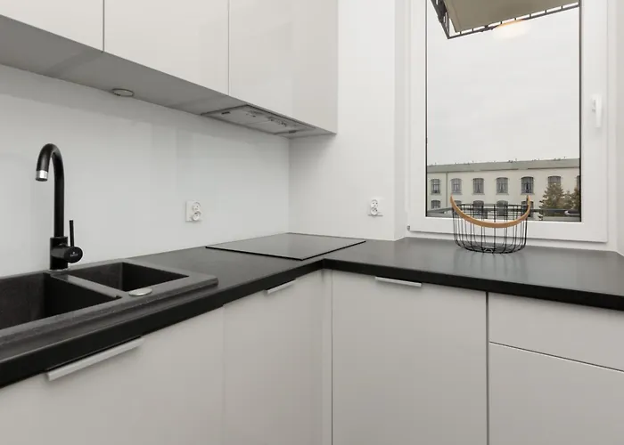 Minimalist In With Parking Near Kaliska By Renters Daire